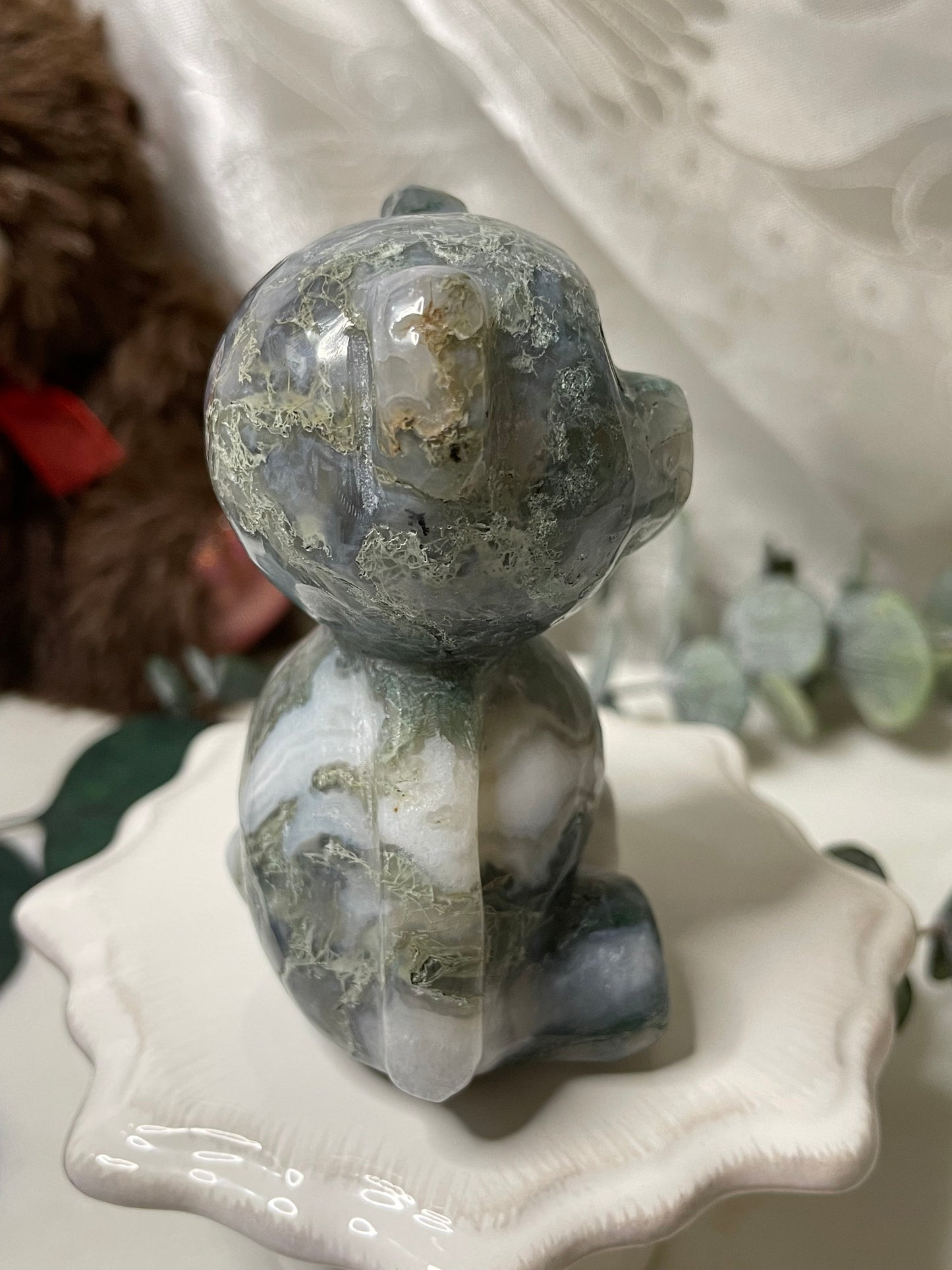 Moss Agate teddy bear carving
