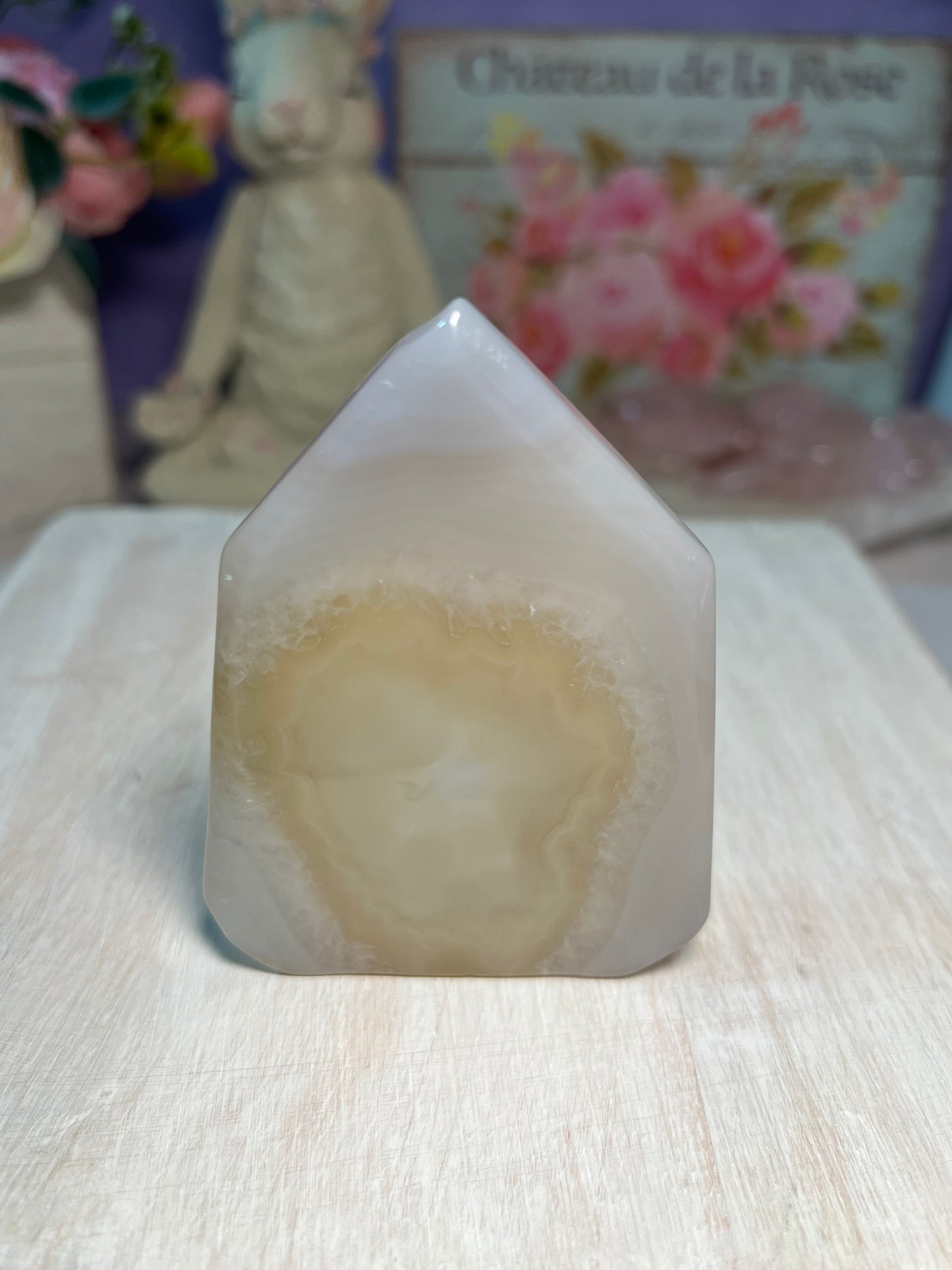 Beautiful Creamy Druzy agate tower