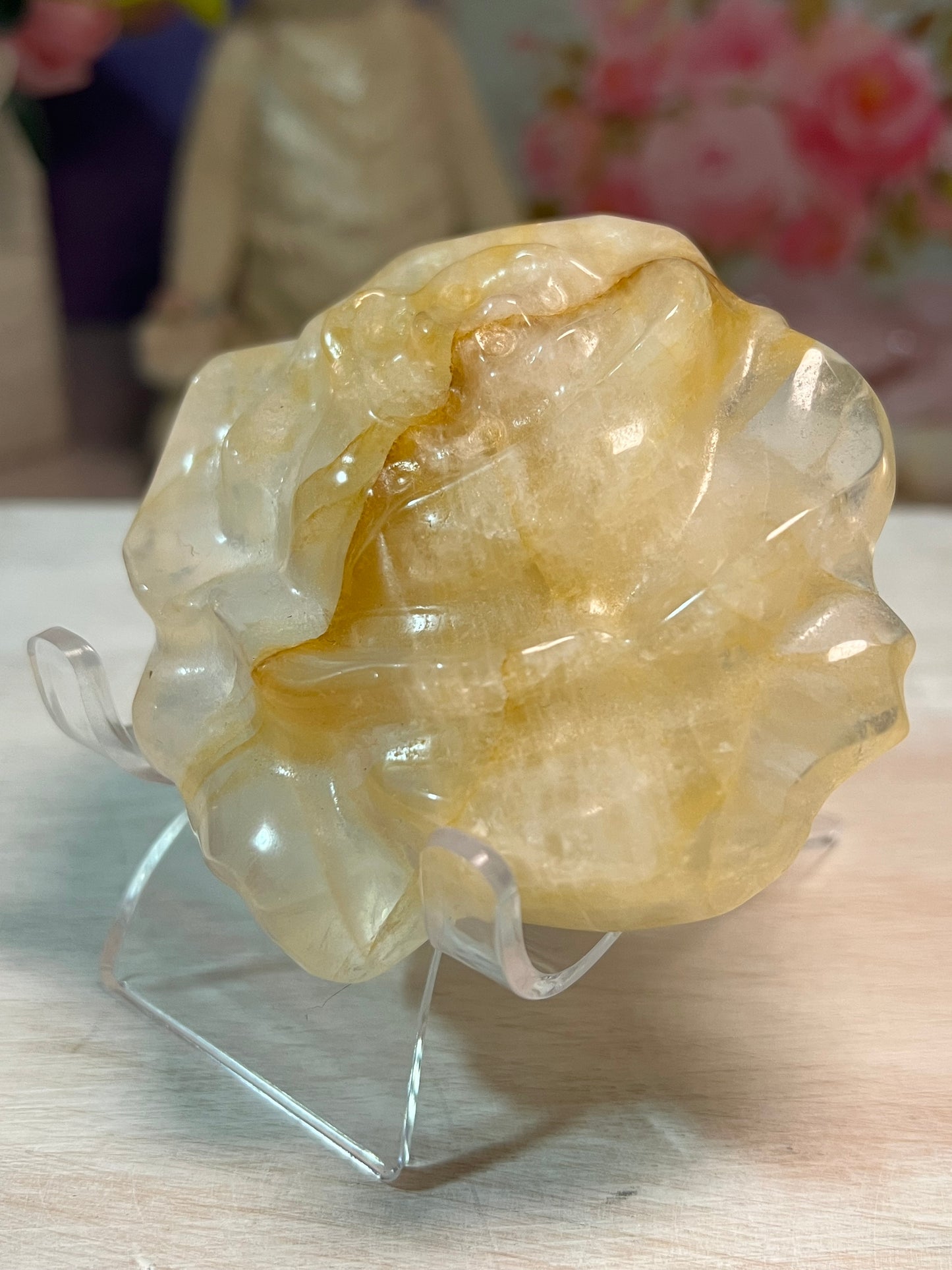 Beautiful Golden Healer Rose Carving