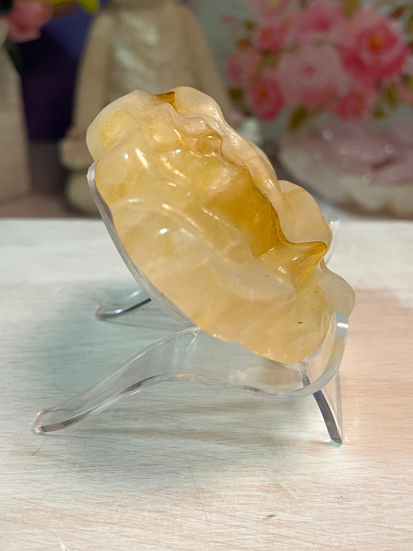 Beautiful Golden Healer Rose Carving