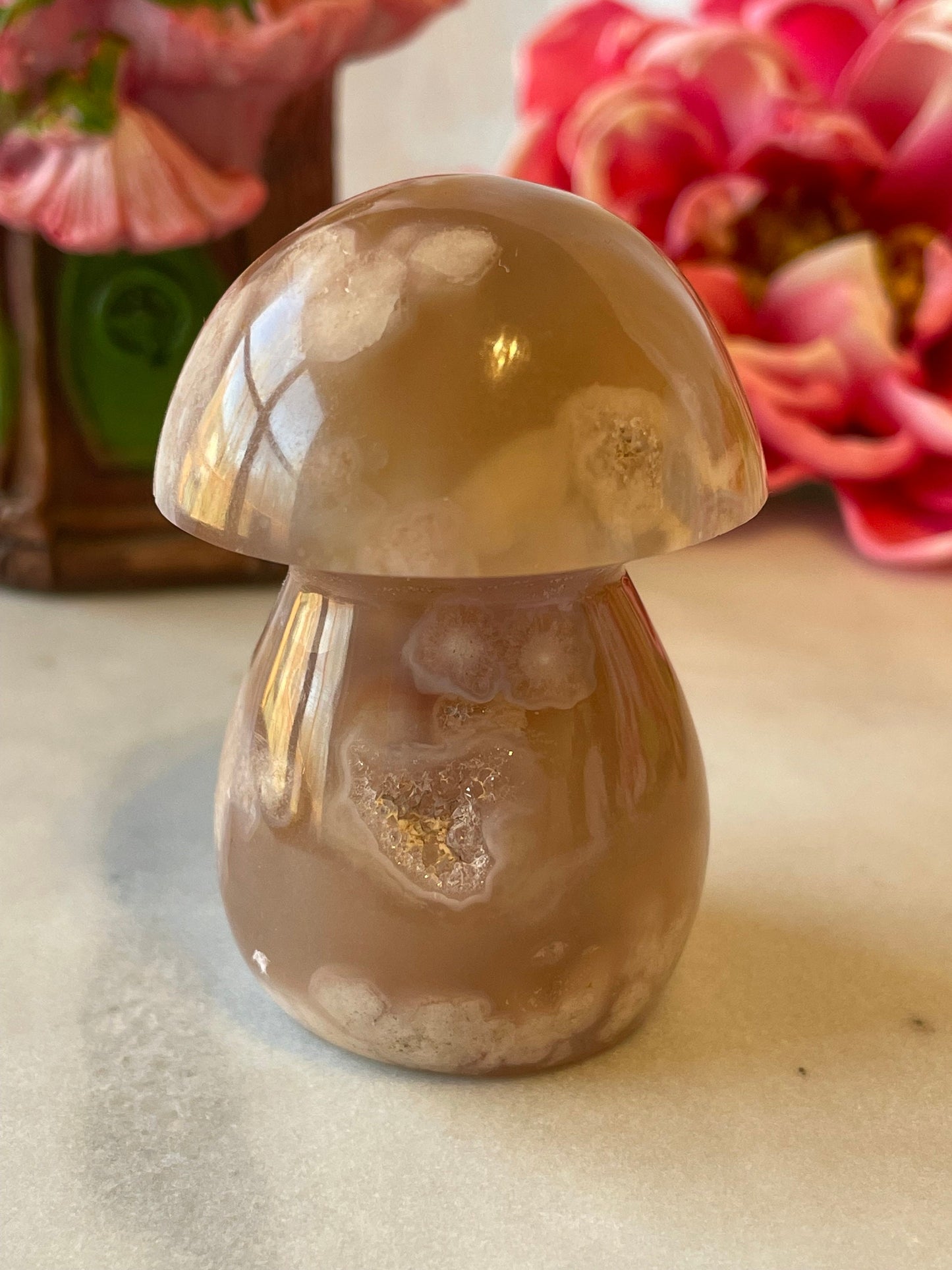 Beautiful Flower agate mushroom