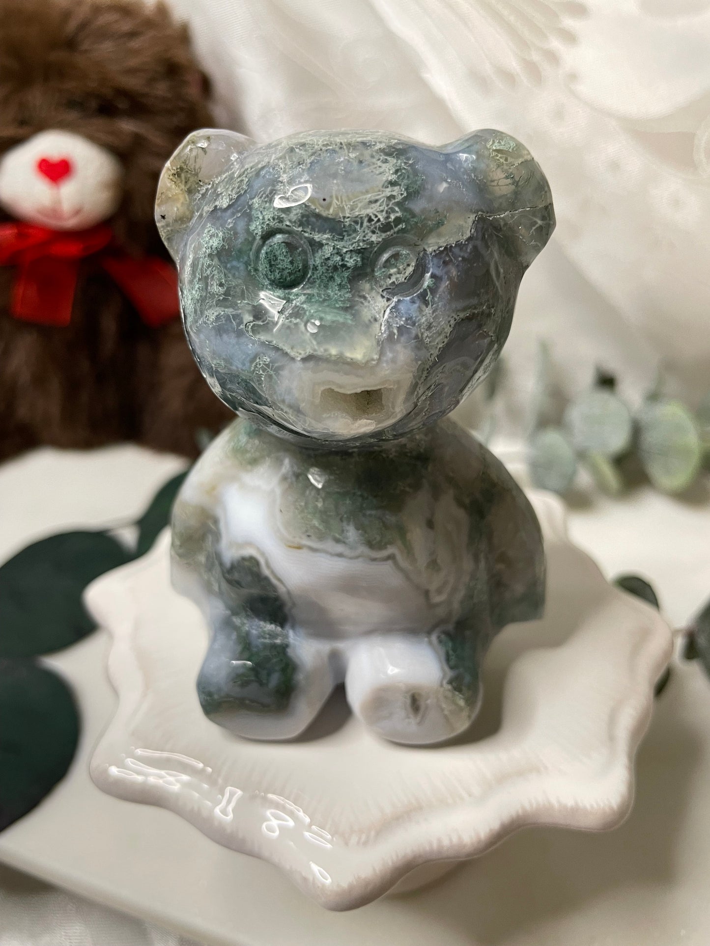 Moss Agate teddy bear carving