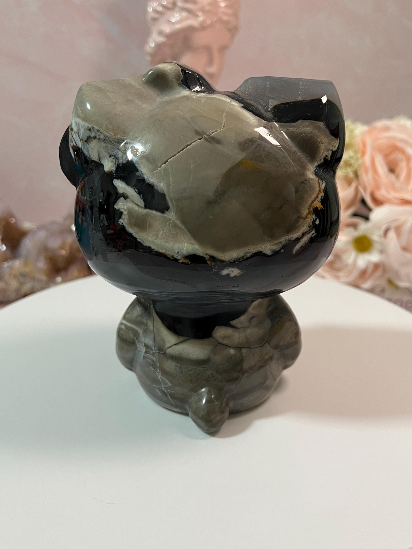 UV Reactive Volcanic Agate Hello Kitty