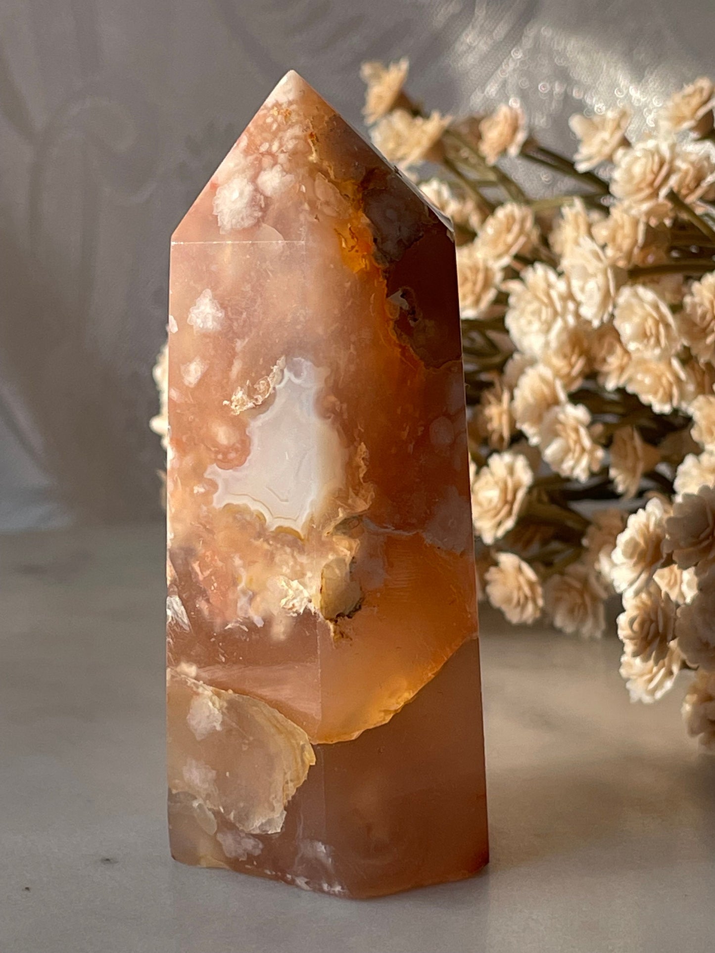 Gorgeous Flower agate point from Madagascar