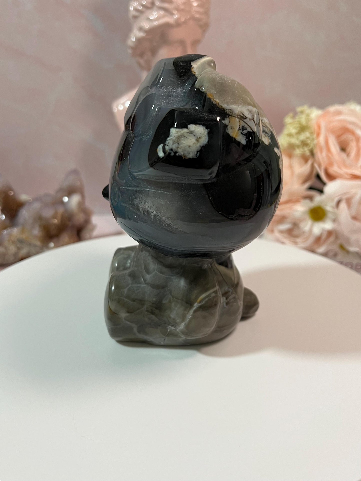 UV Reactive Volcanic Agate Hello Kitty