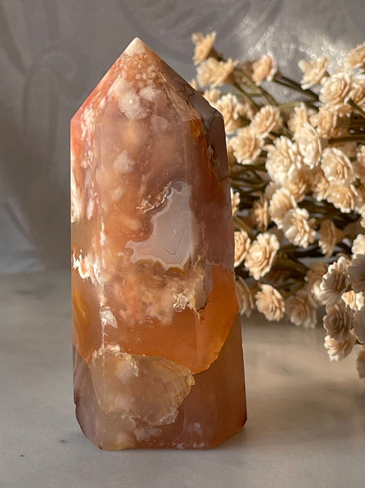 Gorgeous Flower agate point from Madagascar