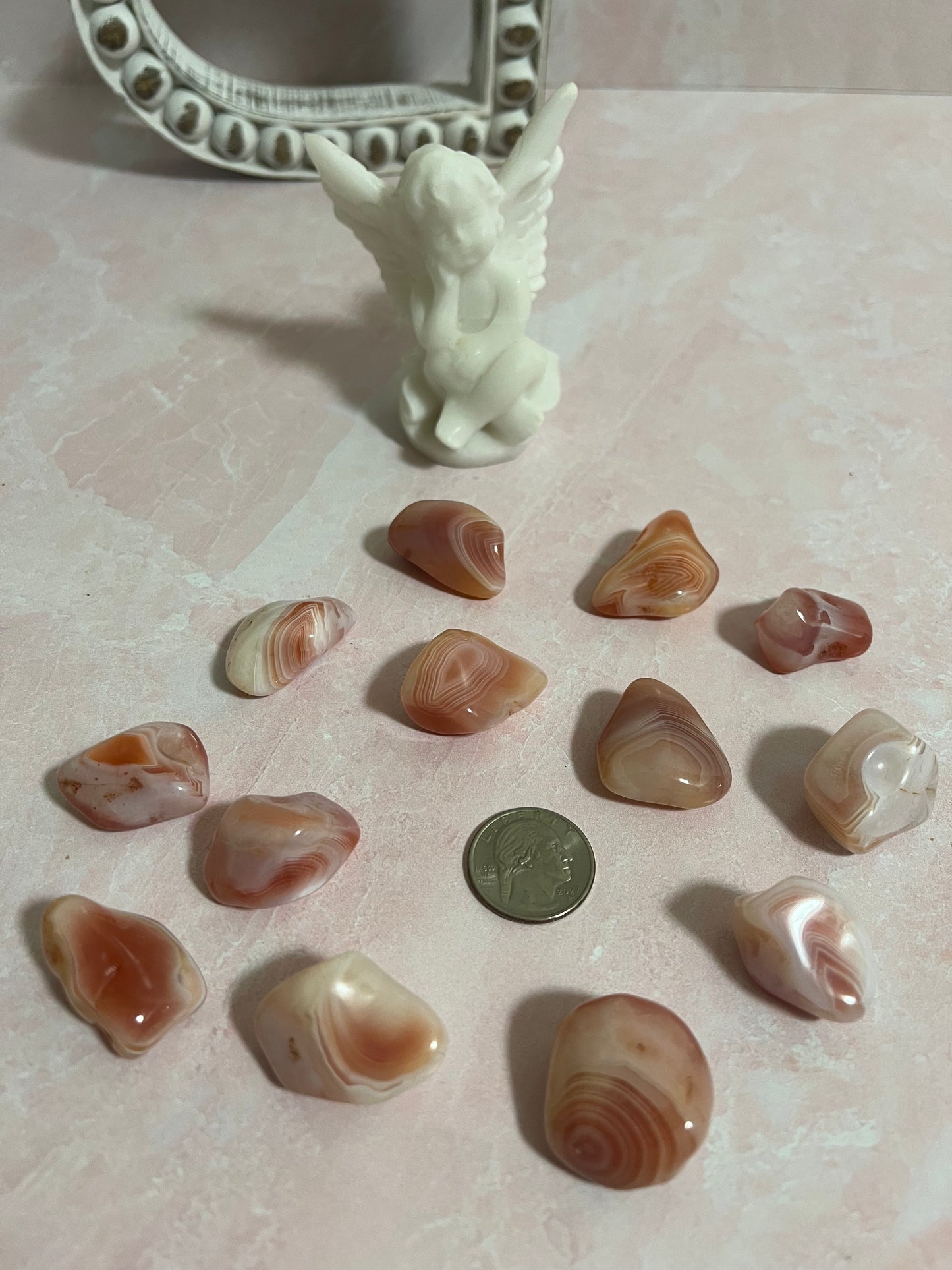 One (1) Apricot Agate Tumble