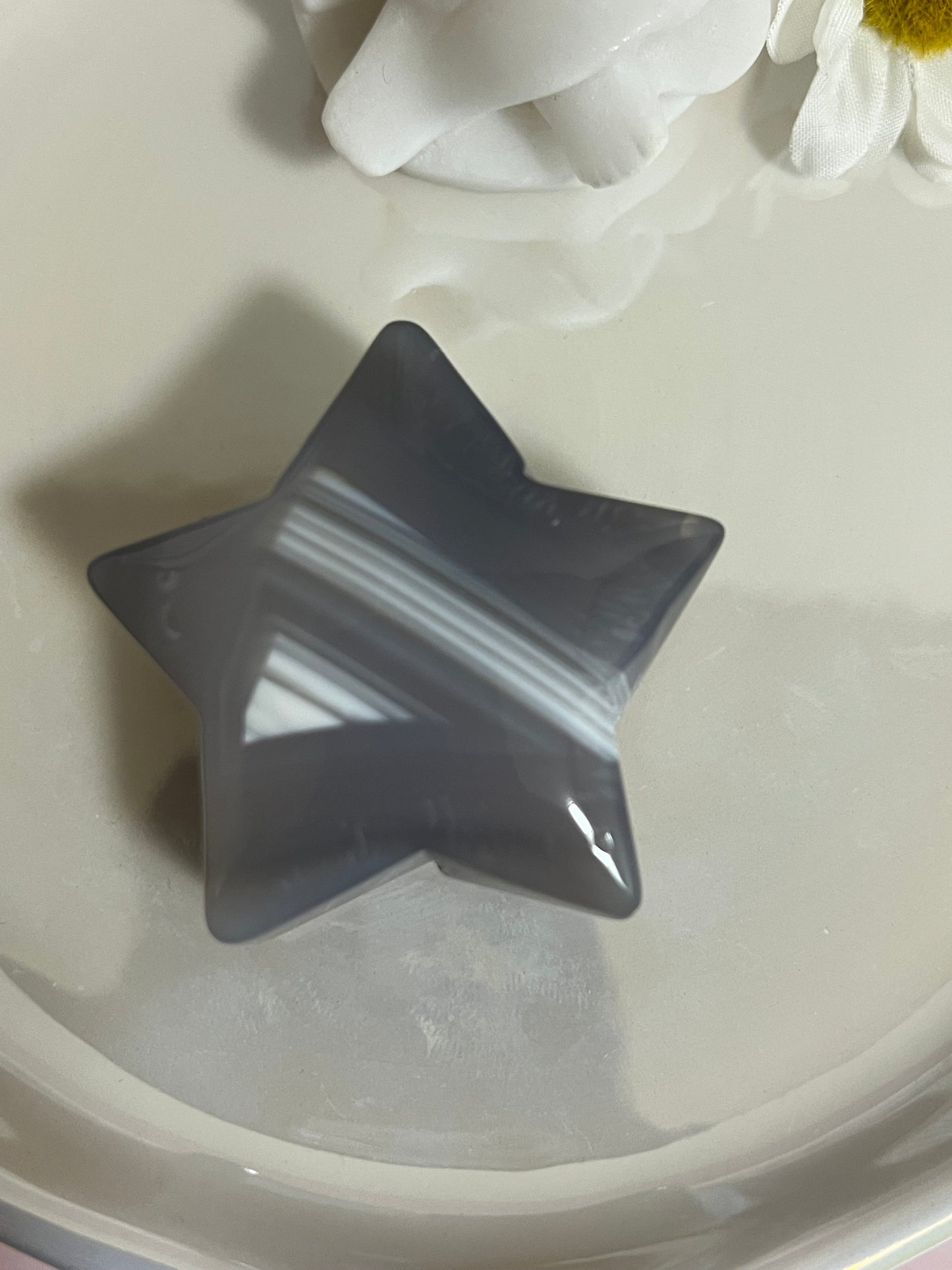 Flower Agate Star Carving
