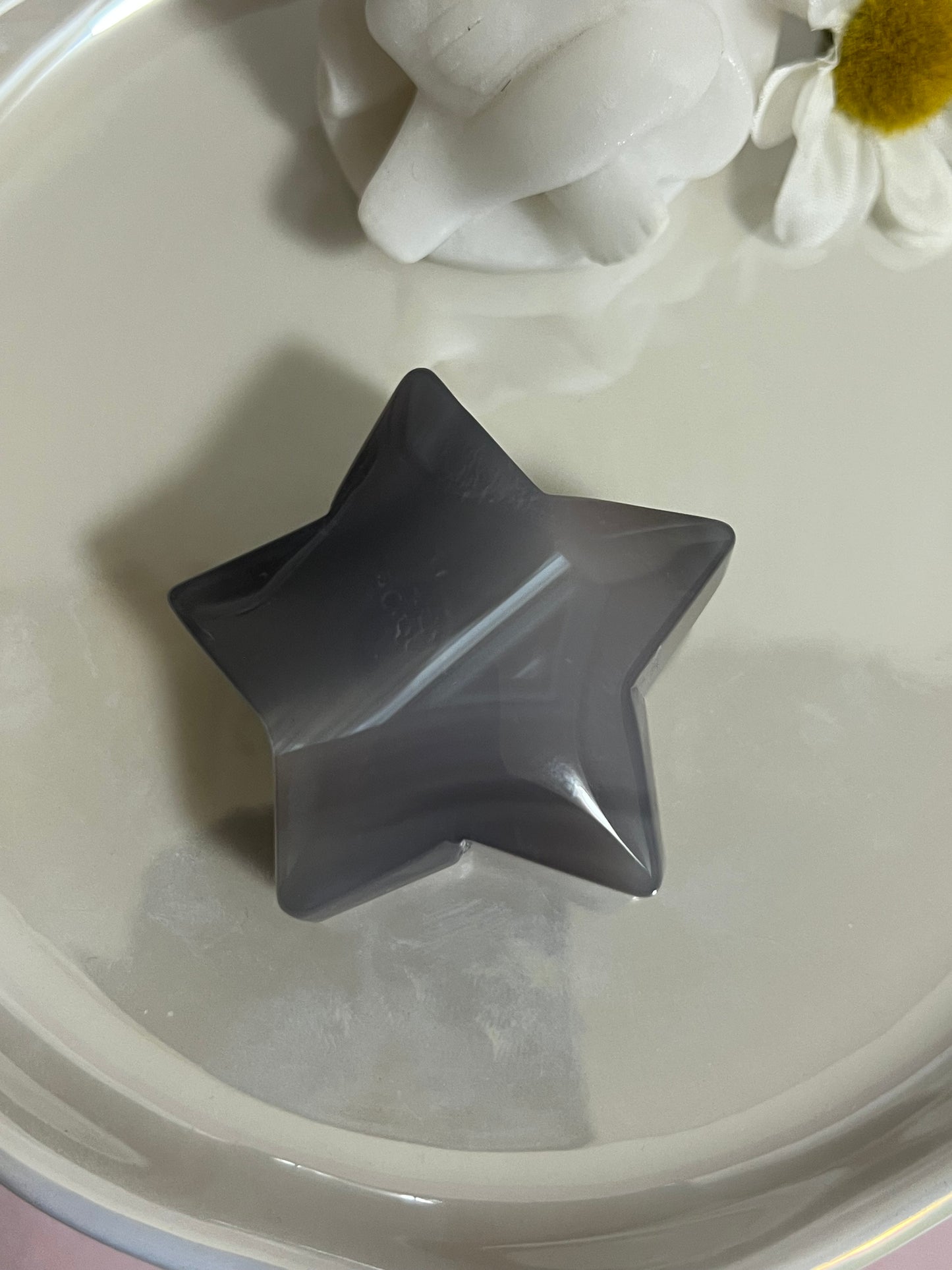 Flower Agate Star Carving