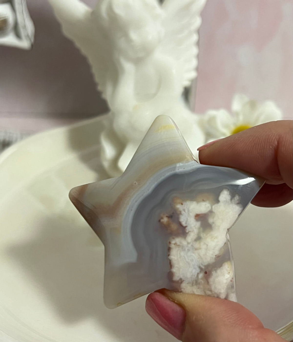 Flower Agate Star Carving