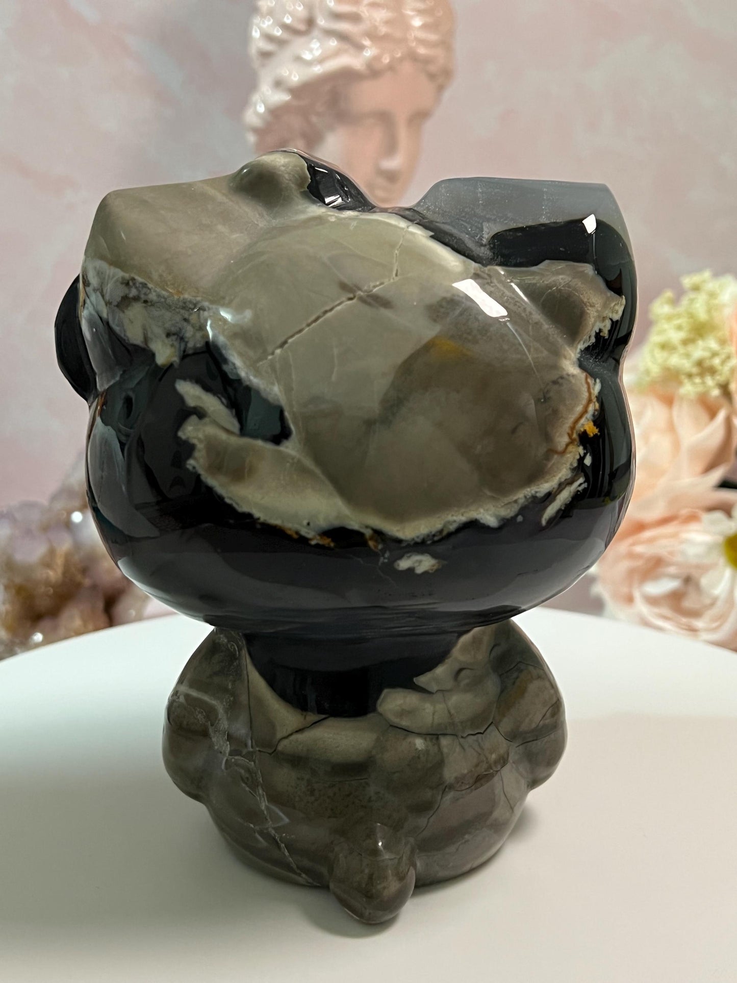 UV Reactive Volcanic Agate Hello Kitty