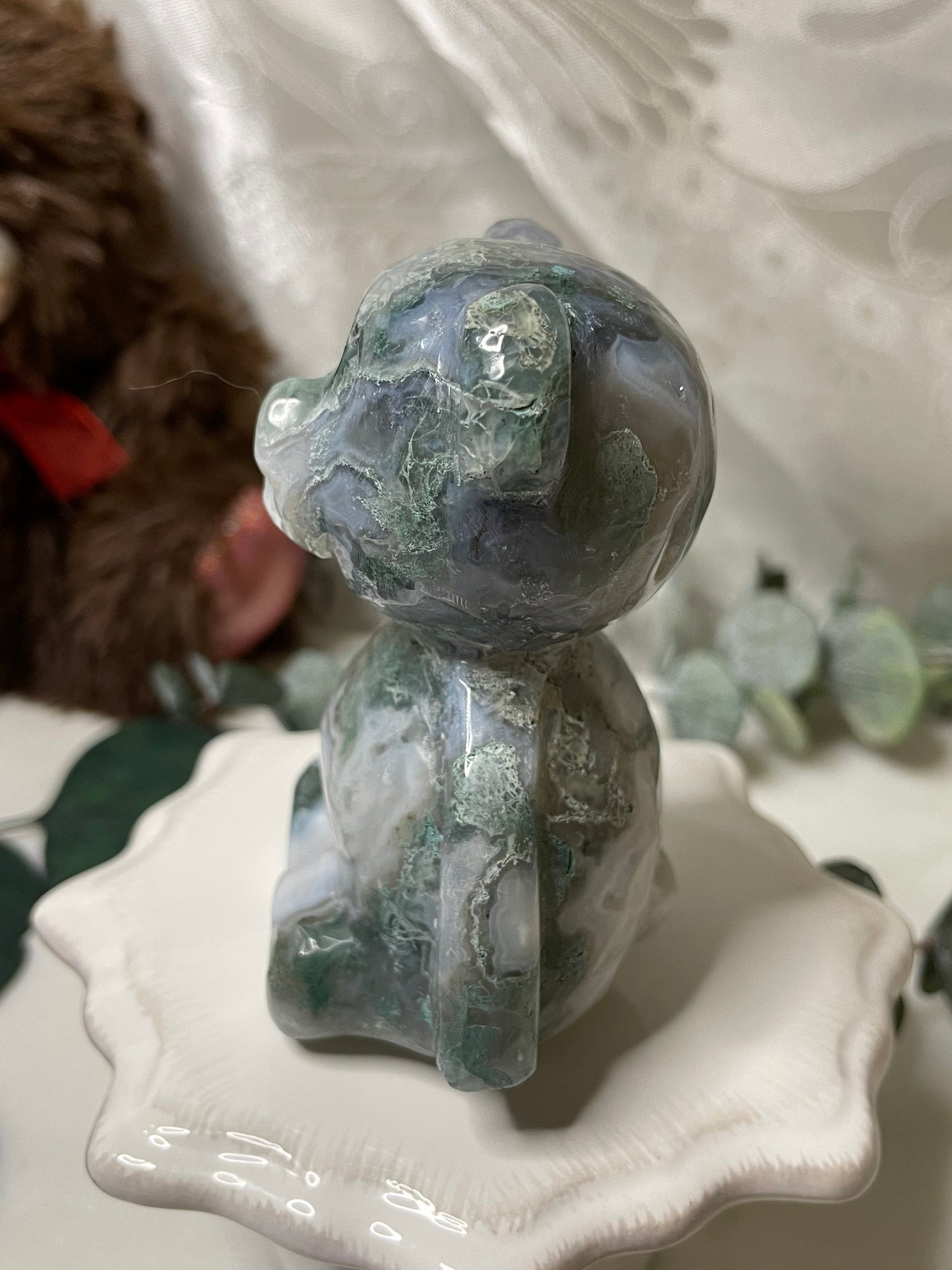 Moss Agate teddy bear carving