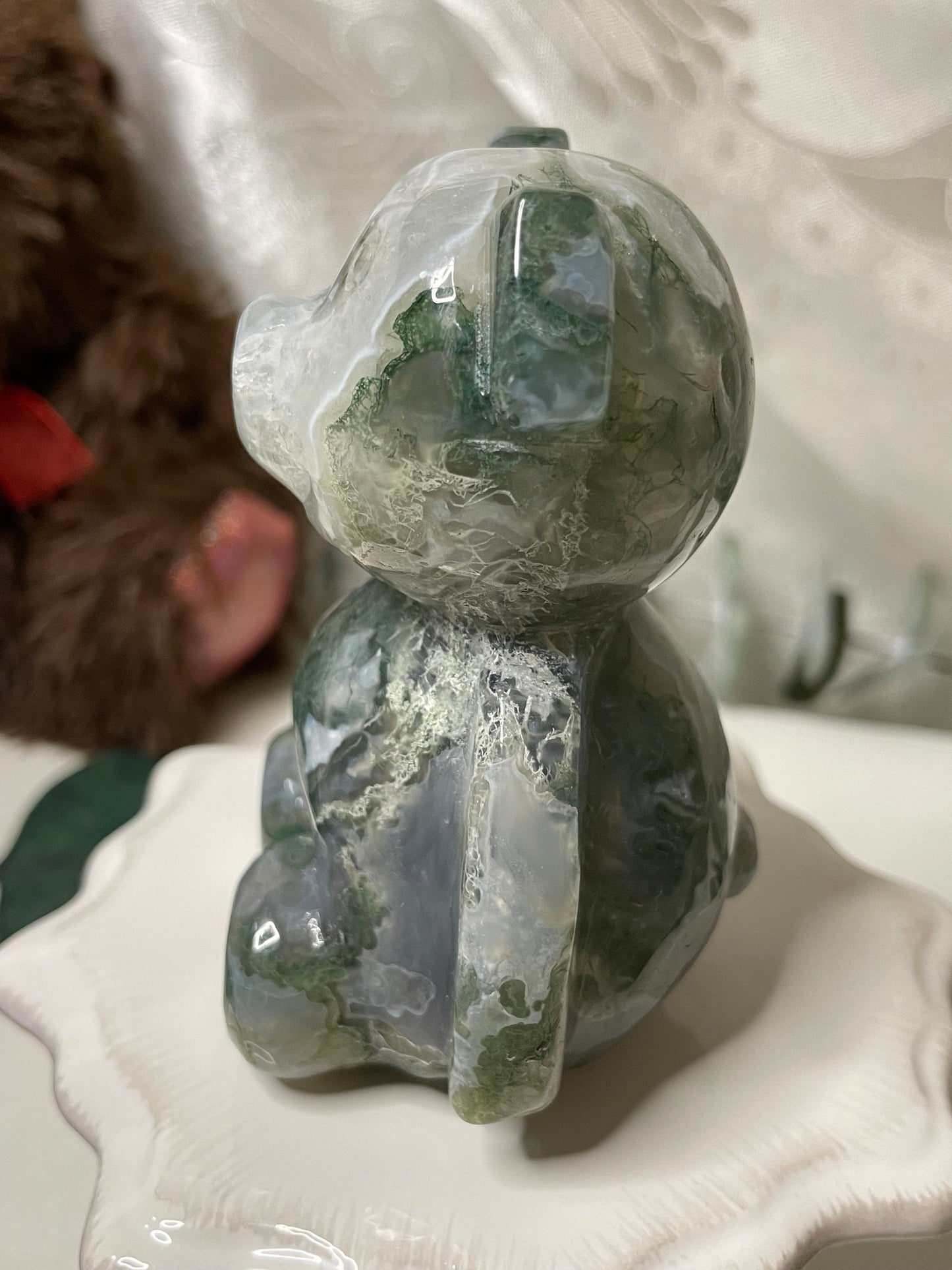 Moss Agate teddy bear carving