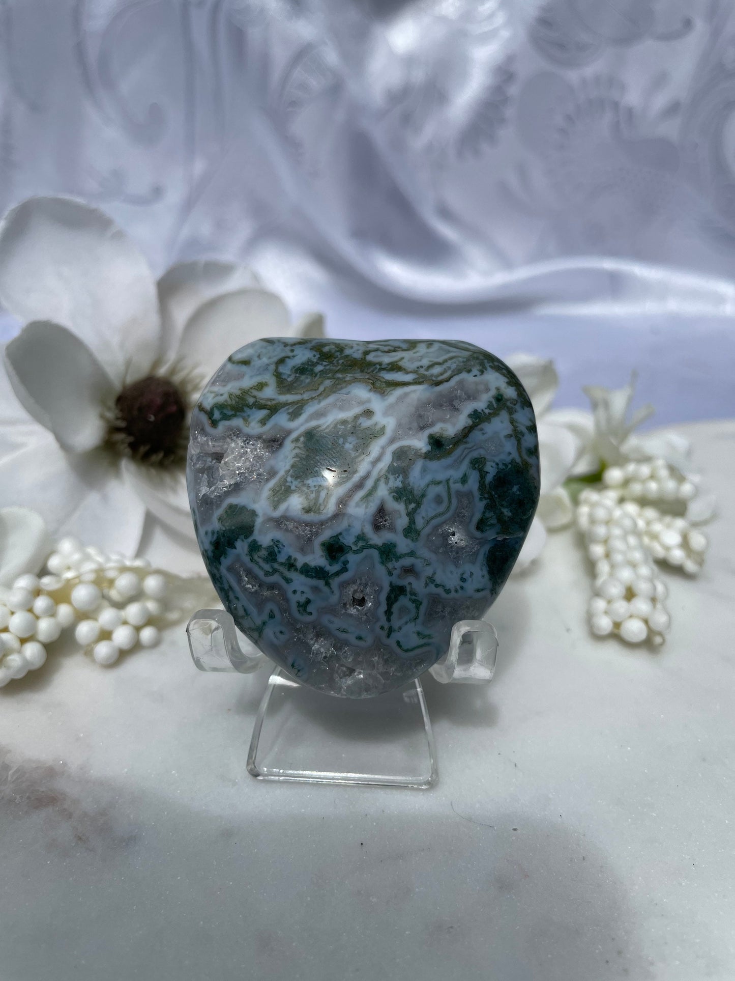 Gorgeous moss agate heart