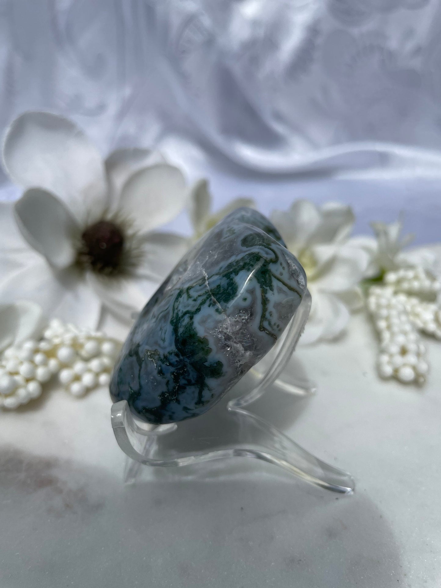 Gorgeous moss agate heart