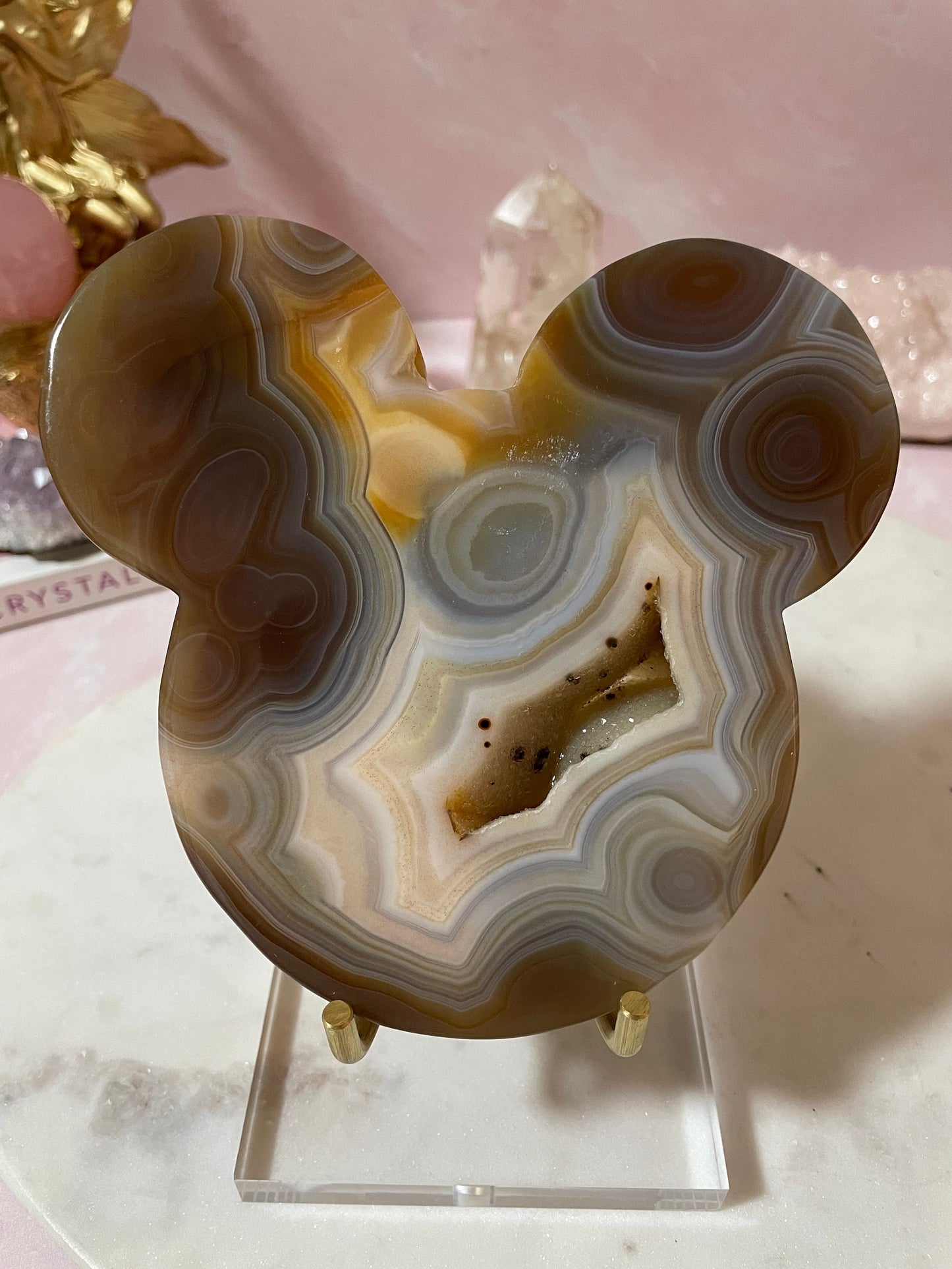 Gorgeous druzy agate mouse head carving