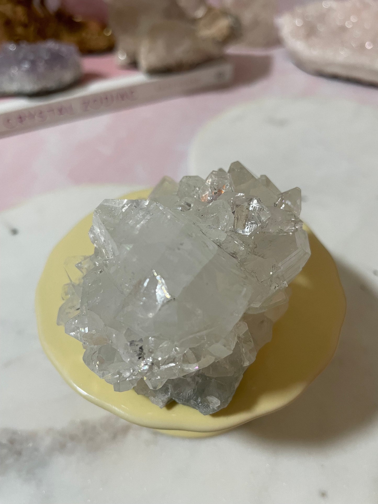 Stunning clear apophyllite floret from Jalgaon, Maharashtra India